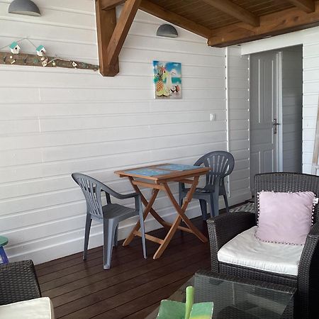 Bungalow Sea Brise 2 Personnes Saint-Francois  Luaran gambar
